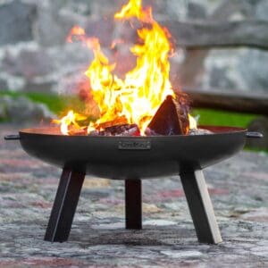 Outdoor fire pit Polo with flames and modern design for stylish backyard heating.